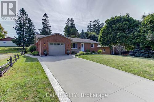 33 Spring Street, Mapleton, ON - Outdoor With Facade