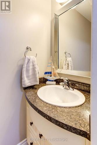 33 Spring Street, Mapleton, ON - Indoor Photo Showing Bathroom