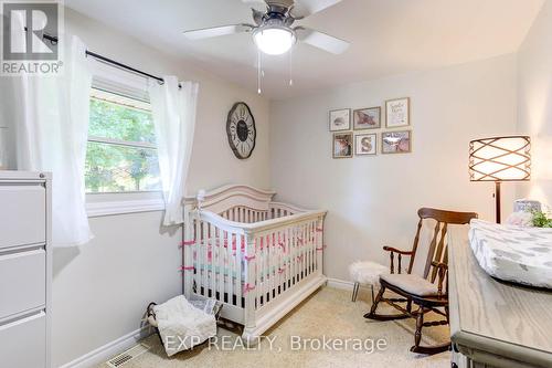 33 Spring Street, Mapleton, ON - Indoor Photo Showing Bedroom