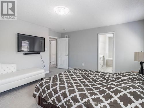 63 Leadenhall Road, Brampton (Northwest Brampton), ON - Indoor Photo Showing Bedroom