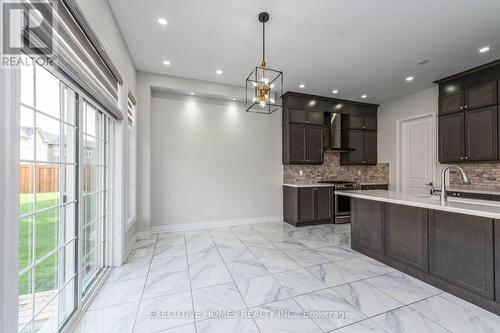 64 Wildflower Lane, Halton Hills (Georgetown), ON - Indoor Photo Showing Kitchen