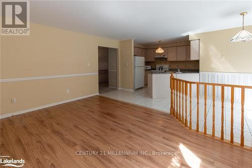 121 Fernbrook Drive, Wasaga Beach, ON - Indoor