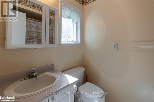 121 Fernbrook Drive, Wasaga Beach, ON - Indoor Photo Showing Bathroom