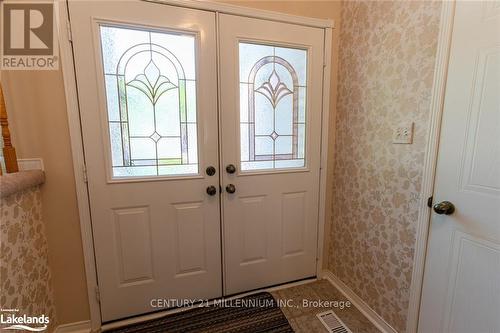 121 Fernbrook Drive, Wasaga Beach, ON - Indoor Photo Showing Other Room