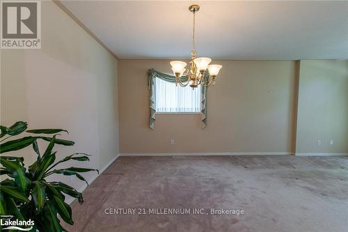 121 Fernbrook Drive, Wasaga Beach, ON - Indoor Photo Showing Other Room