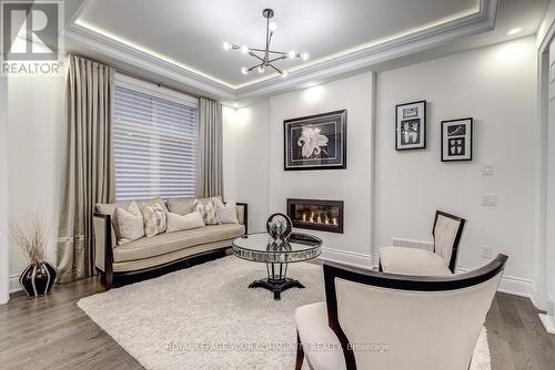 119 Lady Jessica Drive, Vaughan, ON - Indoor With Fireplace