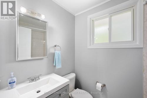 134 - 930 Oakview Avenue, Kingston, ON - Indoor Photo Showing Bathroom