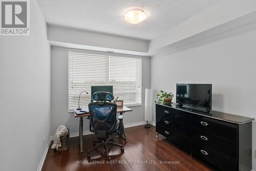 514 - 1403 Royal York Road, Toronto (Humber Heights), ON - Indoor Photo Showing Office