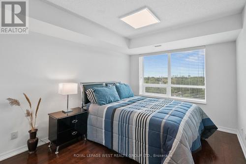 514 - 1403 Royal York Road, Toronto (Humber Heights), ON - Indoor Photo Showing Bedroom