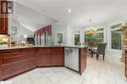 33 Yuill Crescent, Prince Edward County, ON - Indoor Photo Showing Kitchen