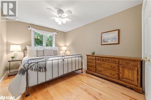 33 Yuill Crescent, Prince Edward County, ON - Indoor Photo Showing Bedroom