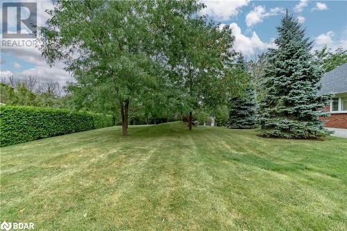 33 Yuill Crescent, Prince Edward County, ON - Outdoor