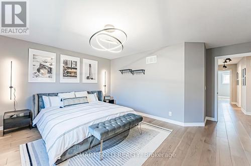 91 Old Field Crescent, Newmarket (Woodland Hill), ON - Indoor Photo Showing Bedroom