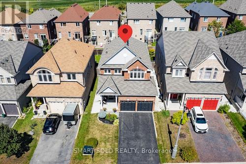 91 Old Field Crescent, Newmarket (Woodland Hill), ON - Outdoor With Facade