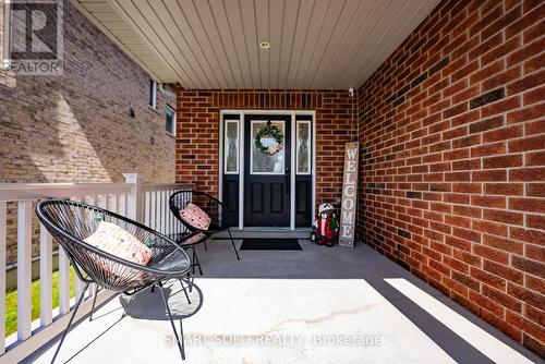 91 Old Field Crescent, Newmarket (Woodland Hill), ON - Outdoor With Exterior