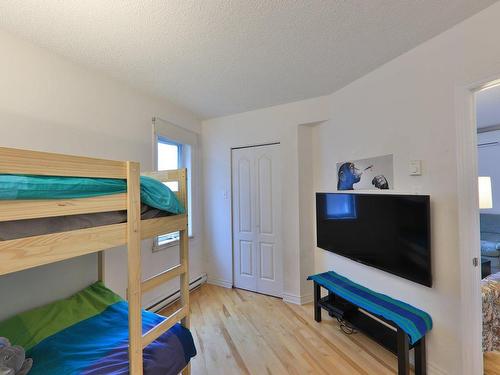 Bedroom - 402-2110 Rue Caroline-Béique, Montréal (Ahuntsic-Cartierville), QC - Indoor Photo Showing Bedroom