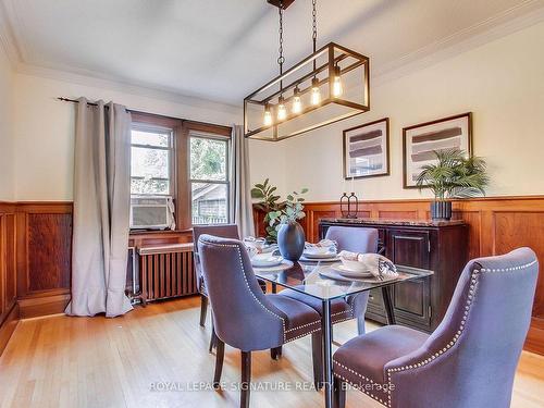 154 Mcrae Dr, Toronto, ON - Indoor Photo Showing Dining Room