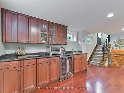 26 Anewen Dr, Toronto, ON - Indoor Photo Showing Kitchen