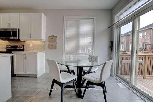 7 Chesterwood Cres, Brampton, ON - Indoor Photo Showing Dining Room