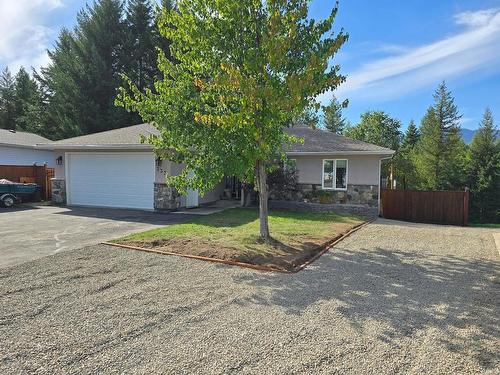 233 Blair Place, Clearwater, BC - Outdoor