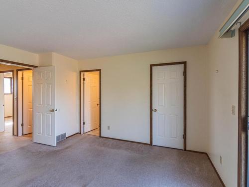 606 Porterfield Road, Kamloops, BC - Indoor Photo Showing Other Room