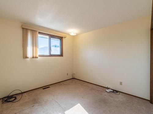 606 Porterfield Road, Kamloops, BC - Indoor Photo Showing Other Room