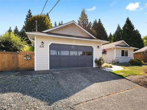 830 Redonda Pl, Qualicum Beach, BC 