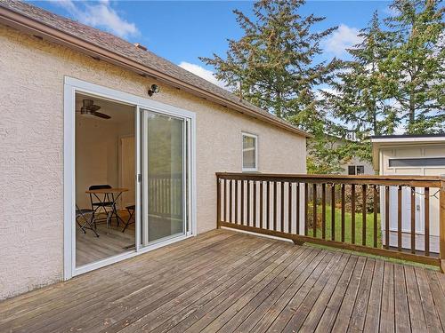 3233 Kingsley St, Saanich, BC 