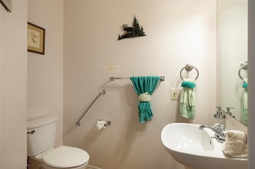 12-1700 Deleenheer Road, Vernon, BC - Indoor Photo Showing Bathroom