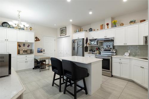 12-1700 Deleenheer Road, Vernon, BC - Indoor Photo Showing Kitchen