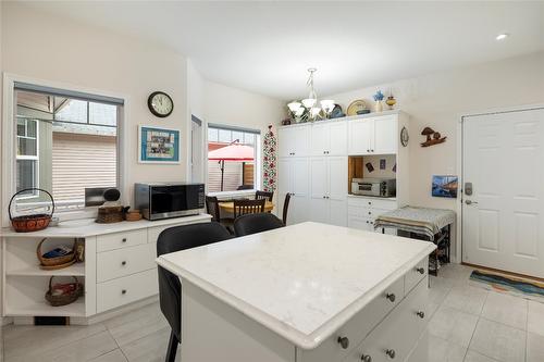 12-1700 Deleenheer Road, Vernon, BC - Indoor Photo Showing Kitchen