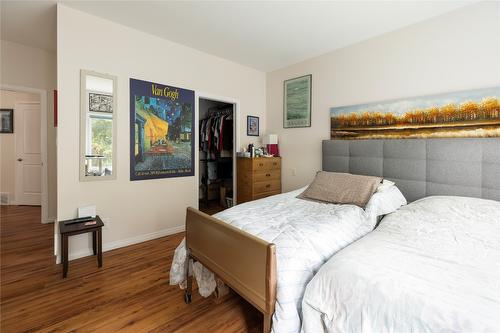 12-1700 Deleenheer Road, Vernon, BC - Indoor Photo Showing Bedroom