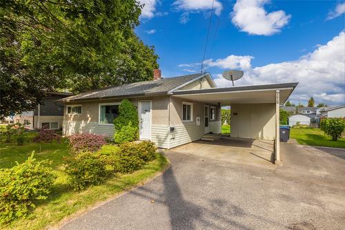 270 Mccurdy Road, Kelowna, BC - Outdoor With Facade