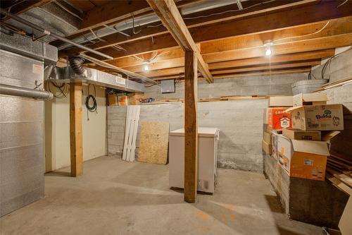 270 Mccurdy Road, Kelowna, BC - Indoor Photo Showing Basement