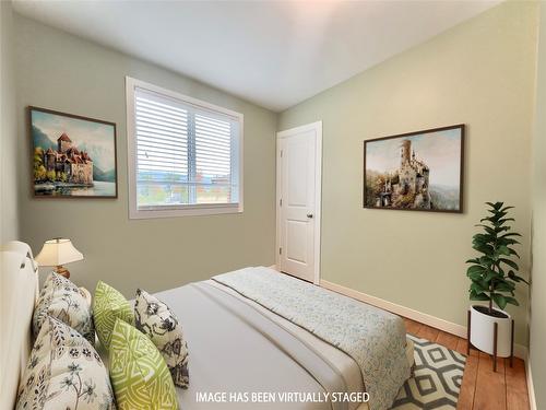 9811 97N Highway, Lake Country, BC - Indoor Photo Showing Bedroom