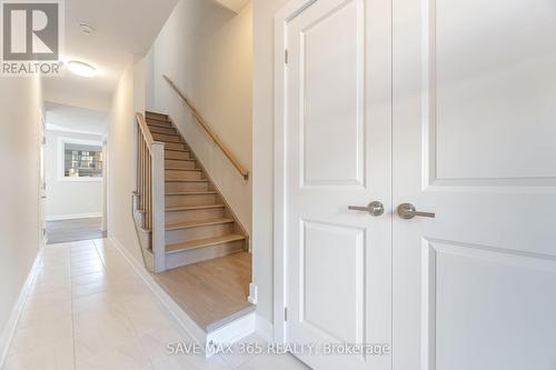 60 - 2273 Turnberry Road, Burlington, ON - Indoor Photo Showing Other Room