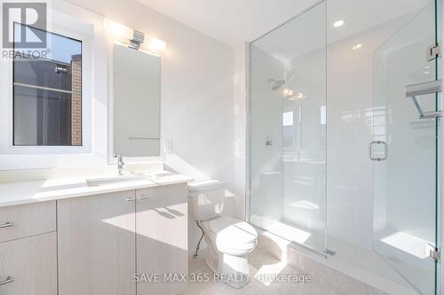 60 - 2273 Turnberry Road, Burlington, ON - Indoor Photo Showing Bathroom