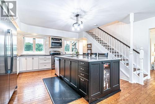 2433 County Road 121 Road, Kawartha Lakes, ON - Indoor Photo Showing Kitchen With Upgraded Kitchen