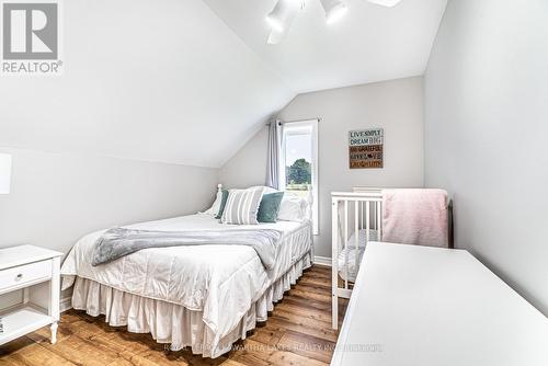 2433 County Road 121 Road, Kawartha Lakes, ON - Indoor Photo Showing Bedroom