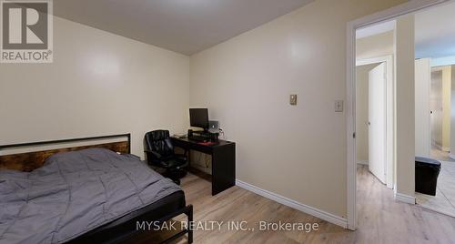 10 Ivy Avenue, Toronto (South Riverdale), ON - Indoor Photo Showing Bedroom