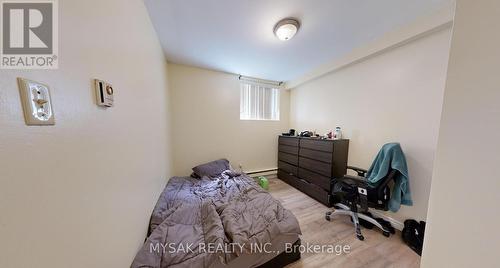 10 Ivy Avenue, Toronto (South Riverdale), ON - Indoor Photo Showing Bedroom