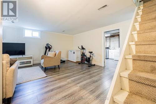 409 Maplewood Drive, Oshawa (O'Neill), ON - Indoor Photo Showing Other Room