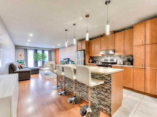 Kitchen - 206-8760 8E Avenue, Montréal (Villeray/Saint-Michel/Parc-Extension), QC - Indoor Photo Showing Other Room