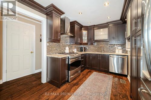 40 Agincourt Road, Vaughan, ON - Indoor Photo Showing Kitchen With Upgraded Kitchen