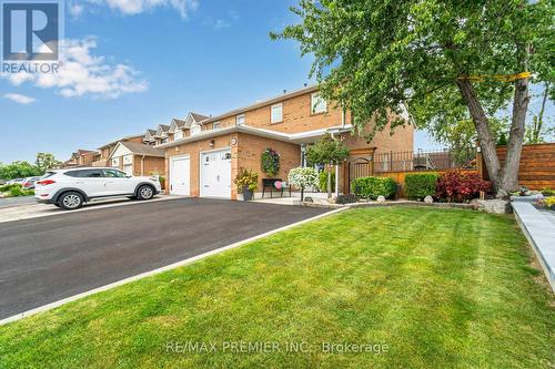 40 Agincourt Road, Vaughan, ON - Outdoor