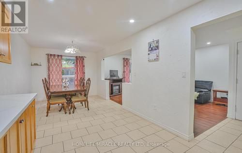 59 Kendrick Court, Hamilton (Ancaster), ON - Indoor Photo Showing Dining Room