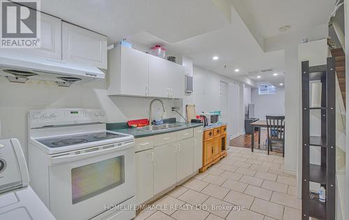 59 Kendrick Court, Hamilton (Ancaster), ON - Indoor Photo Showing Kitchen