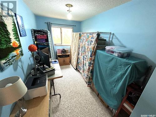 319 Barsness Bay, Richmound, SK - Indoor Photo Showing Bedroom