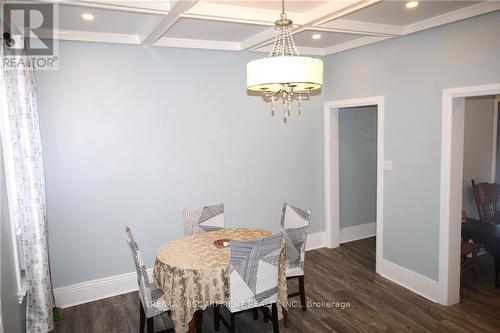 19 Emerald Street N, Hamilton, ON - Indoor Photo Showing Dining Room