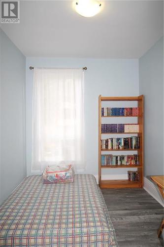 19 Emerald Street N, Hamilton, ON - Indoor Photo Showing Bedroom